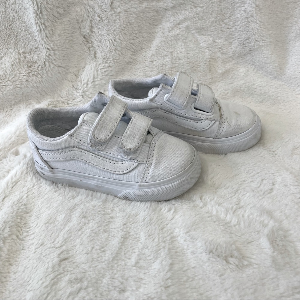 Vans Toddler Old Skool V Shoes Size 6